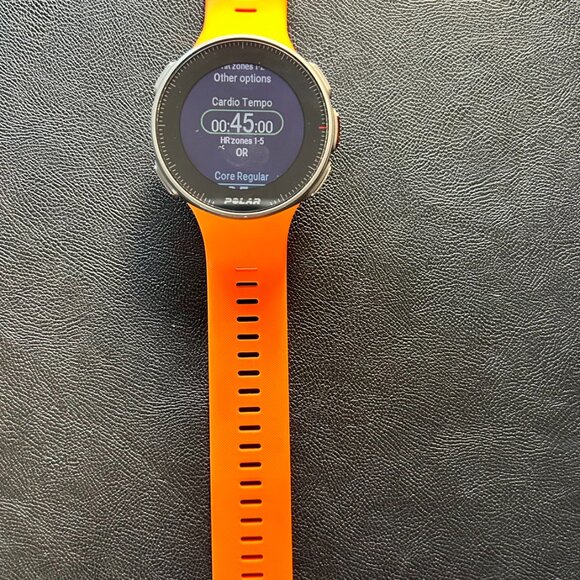 Polar Watch Vantage V -it has everything an athlete needs - Picture 3 of 13